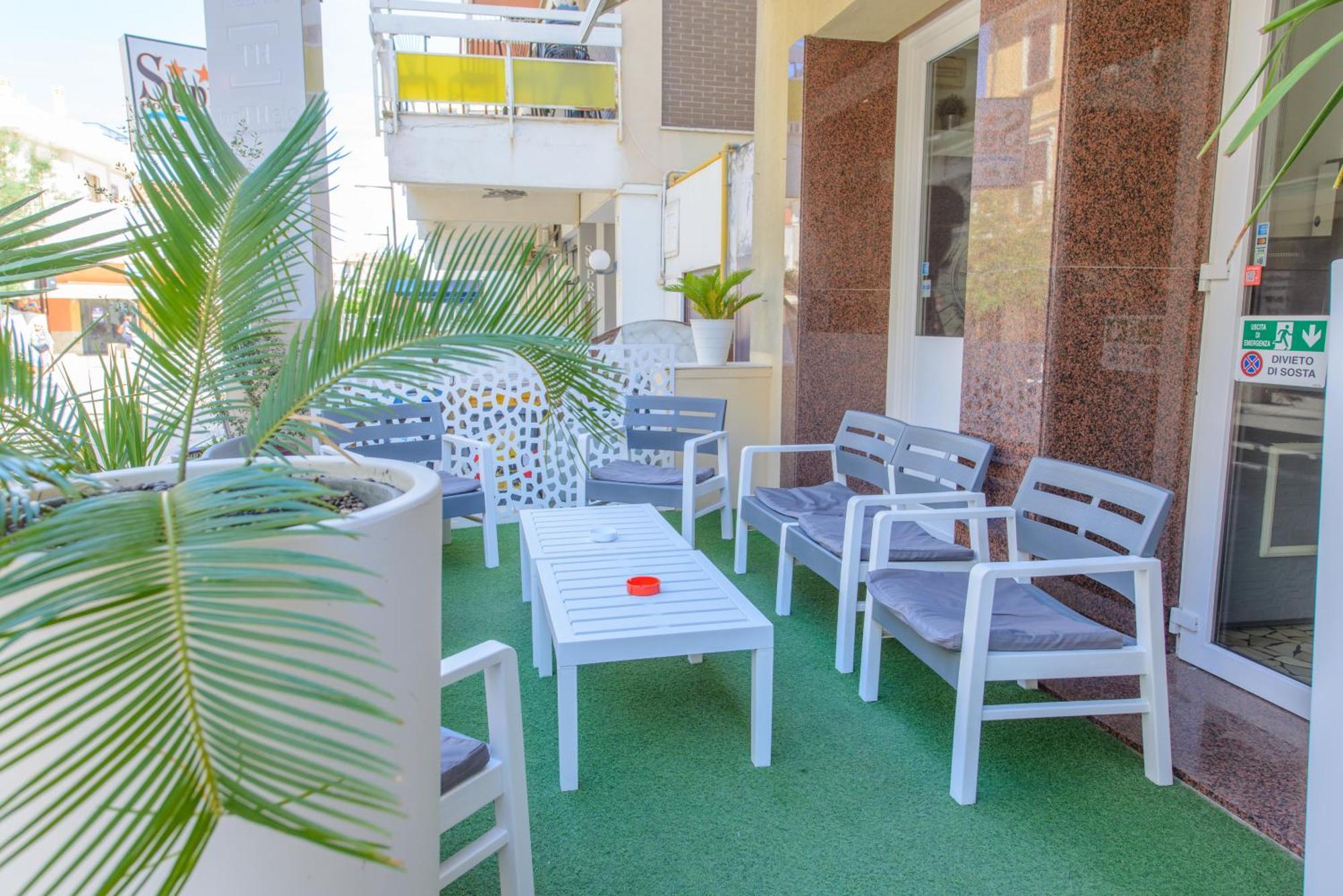 Nautic Beach Hotel ริมินี ภายนอก รูปภาพ